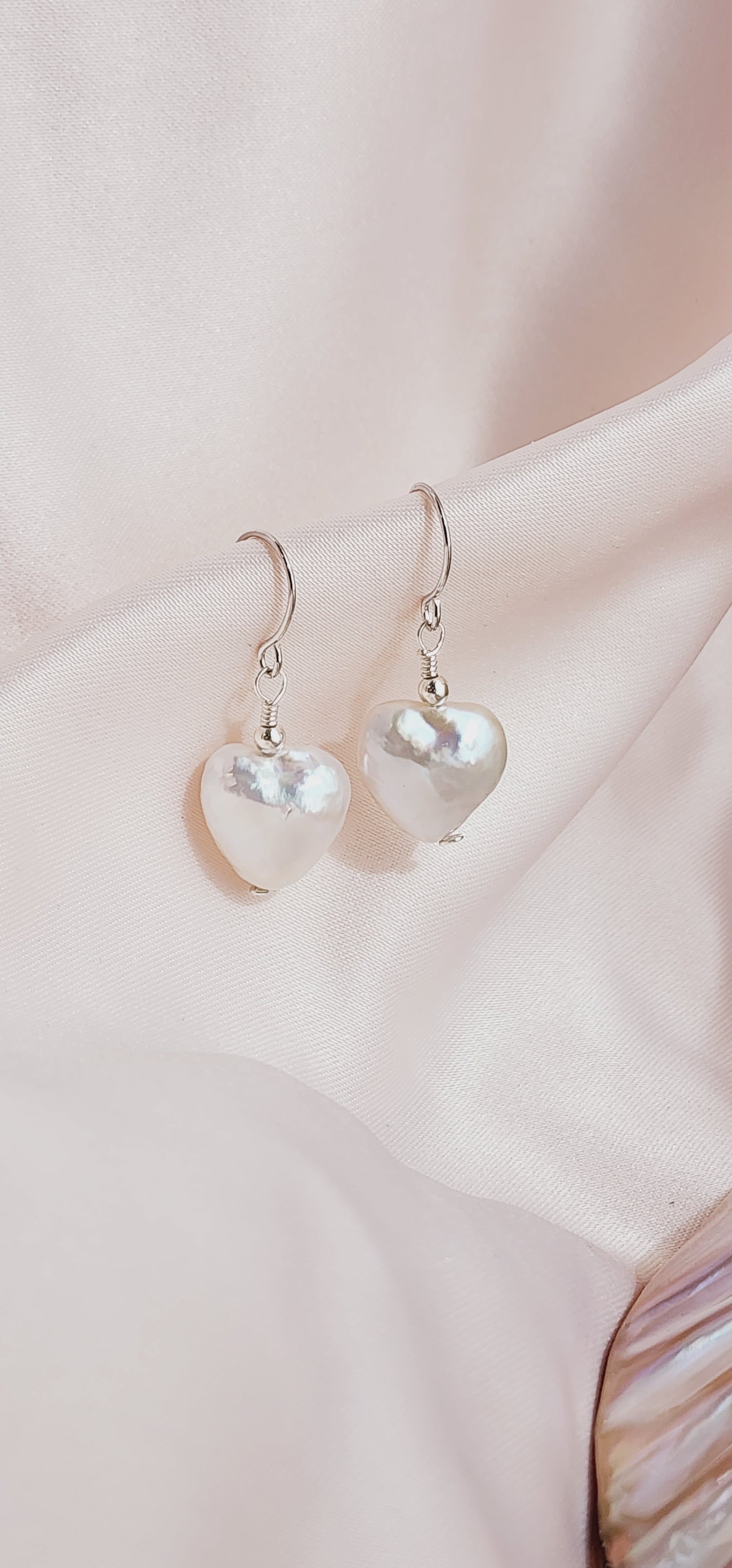 Pearl Heart Earrings | Betty Pearl Heart Earrings