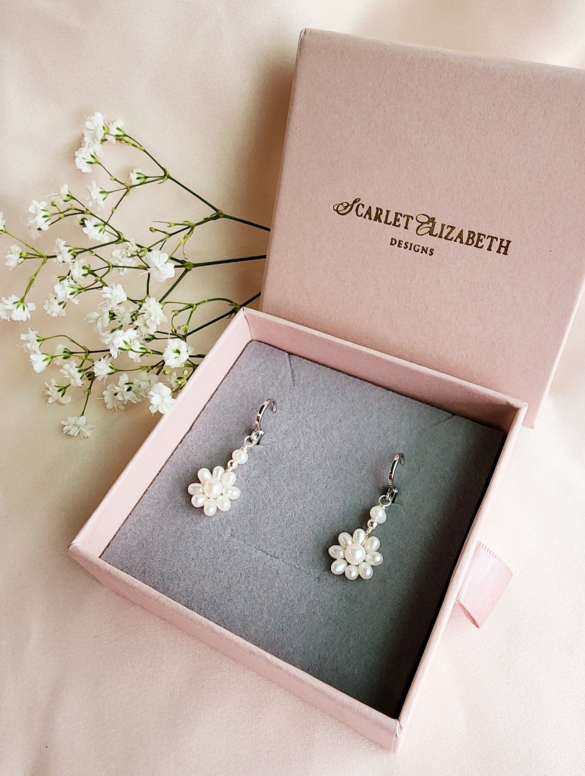 Daisy Pearl Earrings
