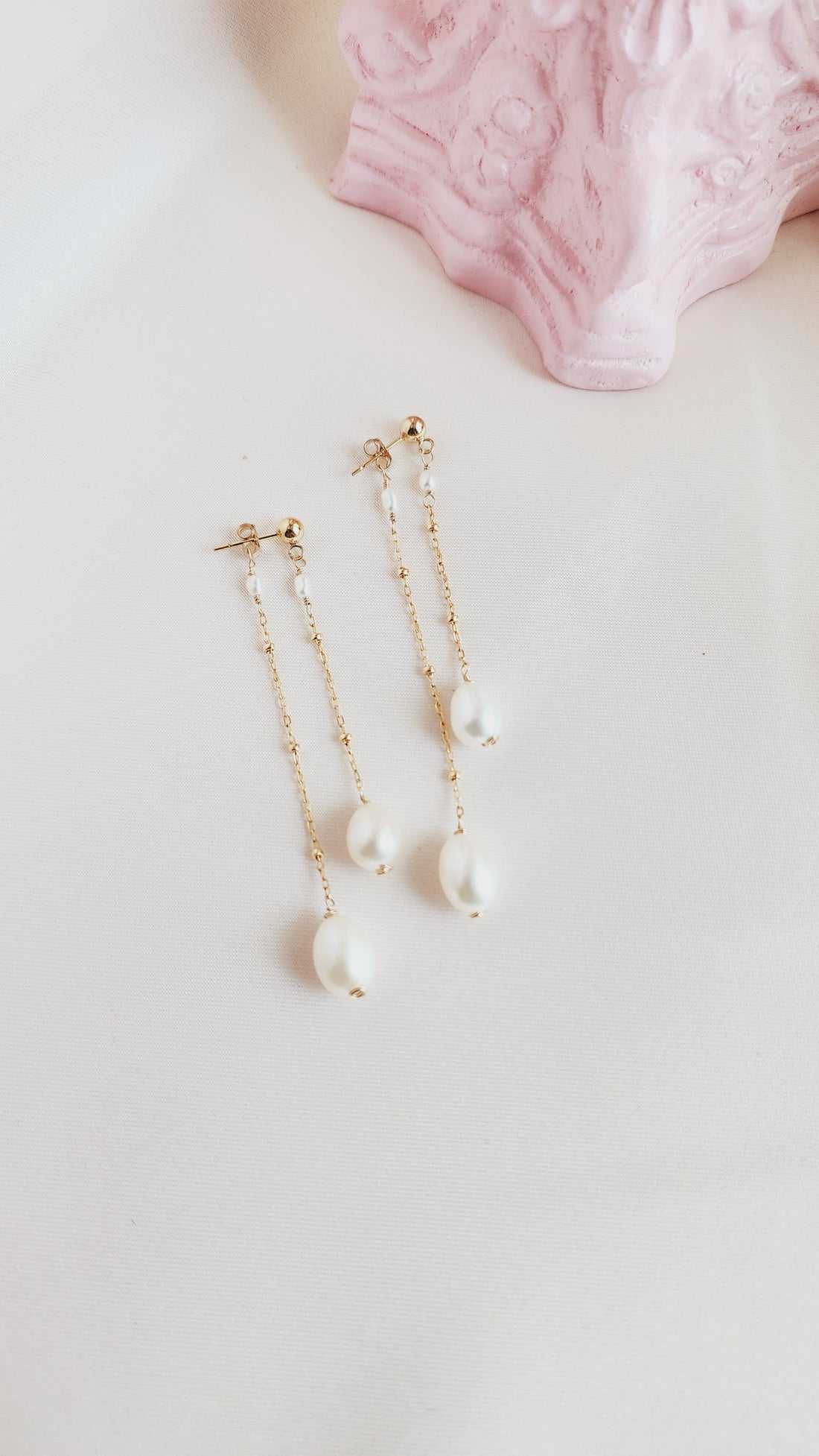 Athena Pearl Earrings