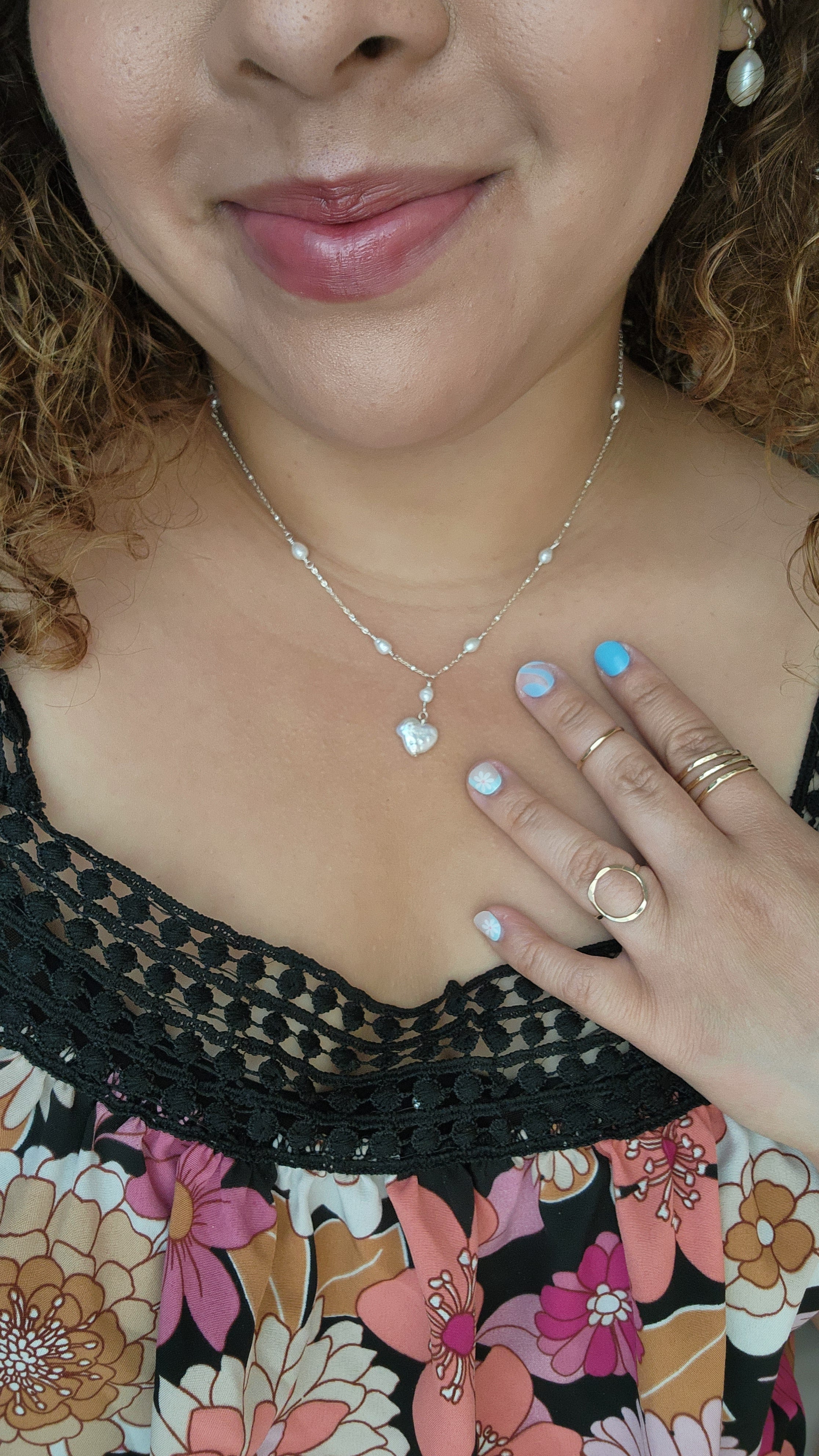 White Heart Pearl Sterling Silver Necklace