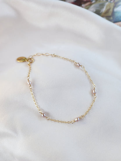 Lavender Pink Linked Pearl Bracelet