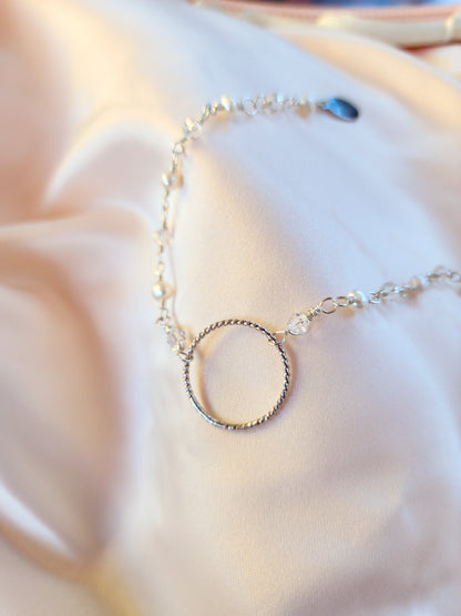 Twisted Halo Bracelet