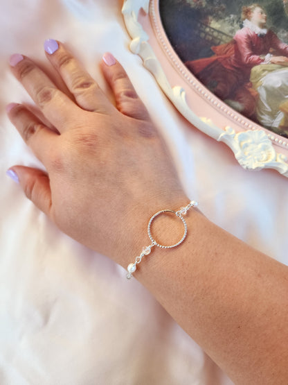 Twisted Halo Bracelet